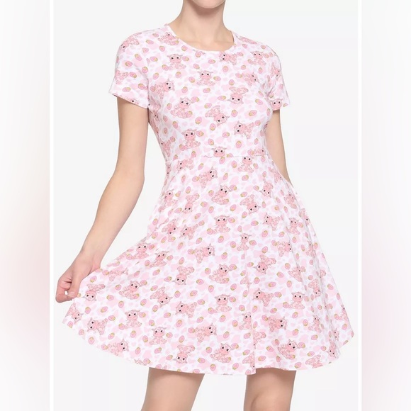 HOT TOPIC MIDNIGHT HOUR Strawberry Milk Cow SWEETHEART DRESS! Cotton Pockets NWT - Picture 1 of 5